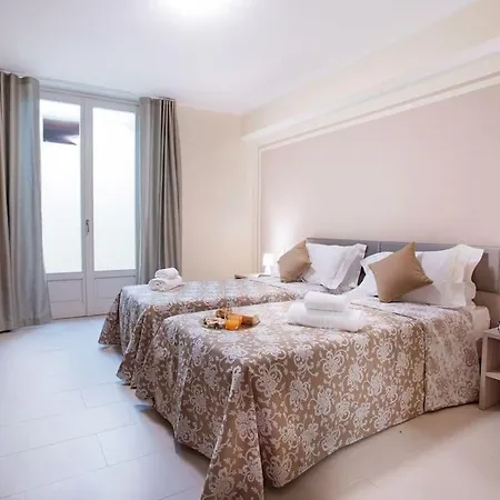 Apartamento Sanny-grande B Sleeps 8 With Pool By Italian