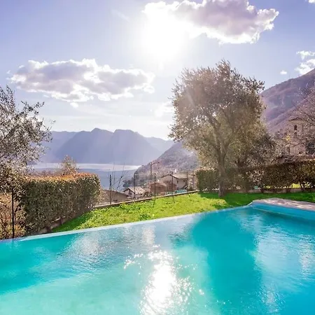Sanny-grande B Sleeps 8 With Pool By Italian Apartamento *