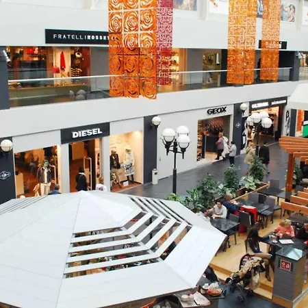 Appartement Sanny-grande B Sleeps 8 With Pool By Italian *