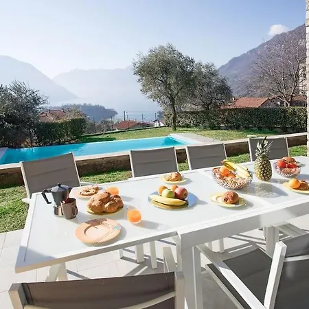 Sanny-grande B Sleeps 8 With Pool By Italian Appartement *