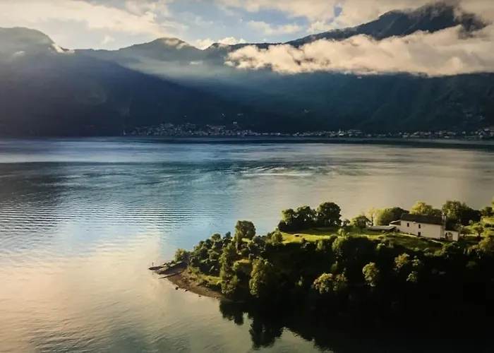 Apartment Sanny-grande B Sleeps 8 With Pool By Italian *