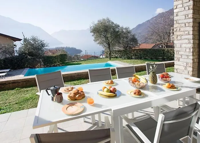 Sanny-grande B Sleeps 8 With Pool By Italian Apartment *