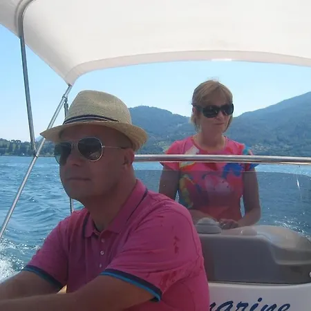 Sanny-grande B Sleeps 8 With Pool By Italian *