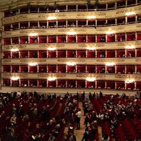 Sanny-grande B Sleeps 8 With Pool By Italian 公寓